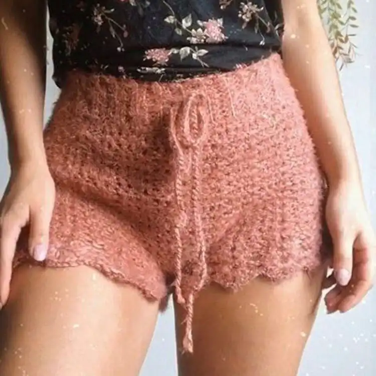 14 Gorgeous Crochet Shorts Patterns for Women 1 A collection of 14 Gorgeous Crochet Shorts Patterns for Women in various styles and colors, perfect for summer fashion.