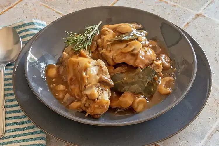 14 Rabbit Recipes that will Make your Mouth Water 3 Golden brown baked rabbit infused with honey and rosemary, garnished with fresh herbs.