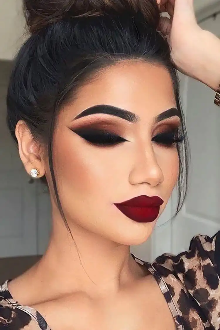 15 Halloween Makeup Ideas for Women - Easy Deer Makeup 19 Pumpkin spice inspired makeup with orange, gold, and brown eyeshadows, ideal for a festive Halloween theme.