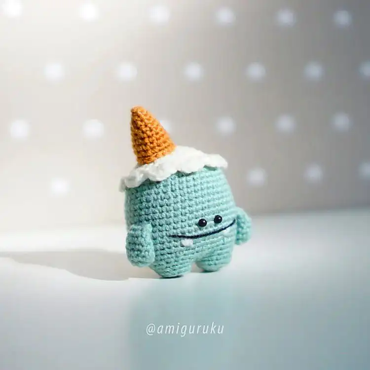 Cute Ice Cream Monster Yeti amigurumi crochet pattern, featuring a friendly monster with an ice cream cone.
