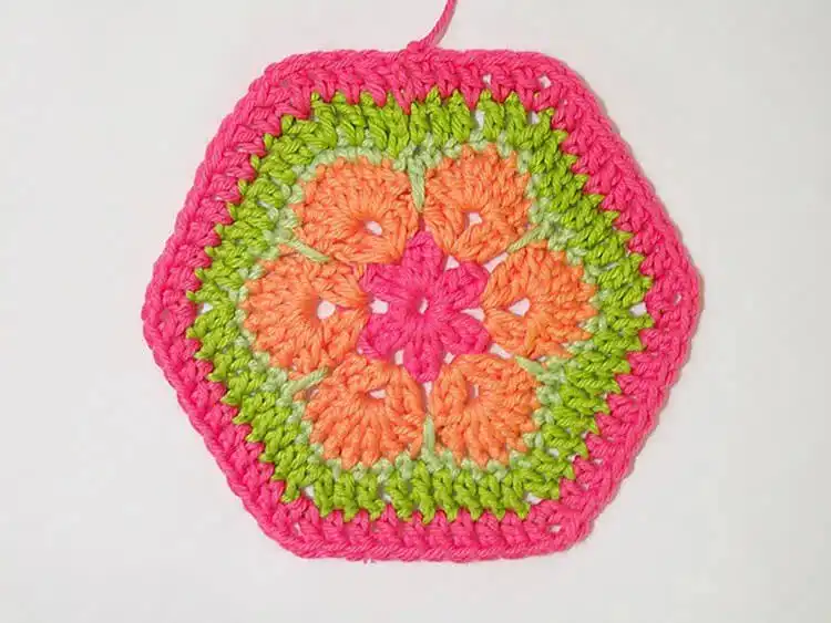Unique African Flower Hexagon crochet pattern with step-by-step photos