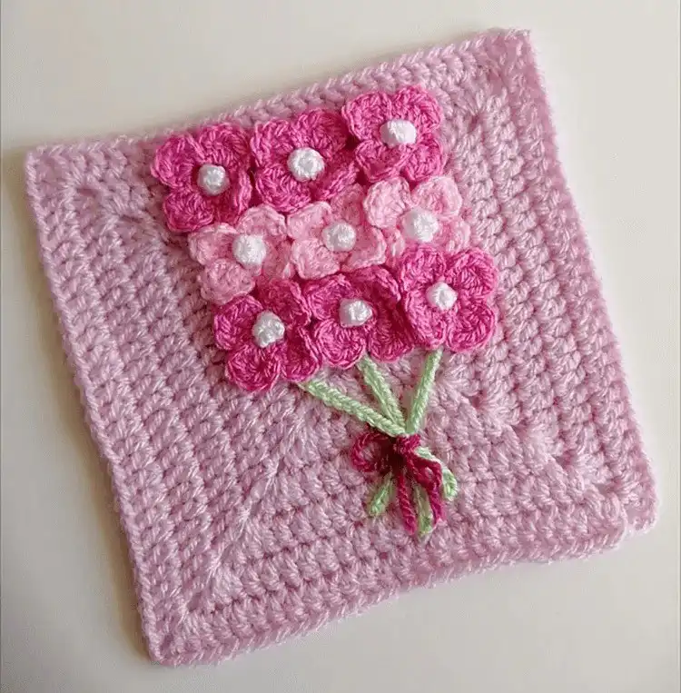 Charming Posy Square crochet pattern for spring-themed projects