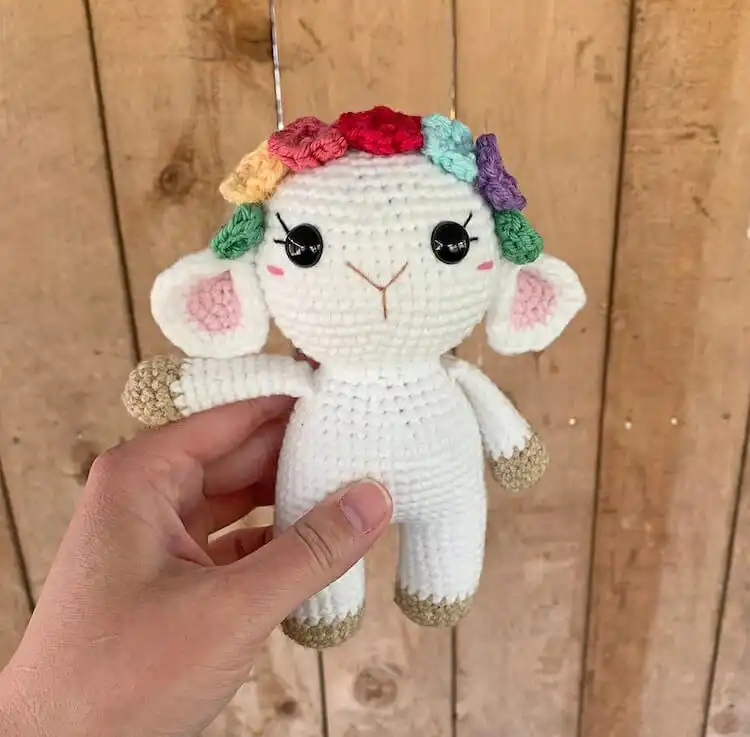Crochet Animal Pattern - Free Crochet Baby Sloth 12 8-inch tall Amigurumi Lamb free crochet pattern, quick to create.