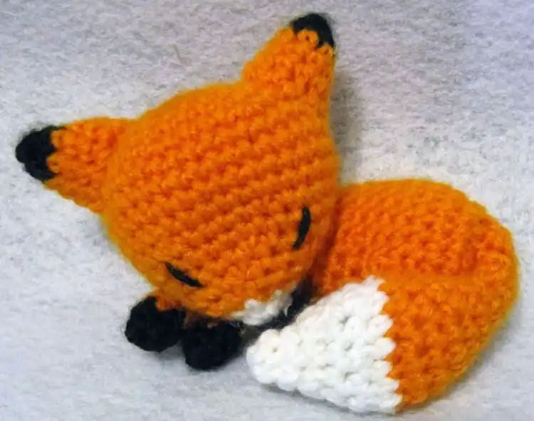 Crochet Animal Pattern - Free Crochet Baby Sloth 15 Peaceful Sleeping Fox crochet animal pattern, a simple display project.