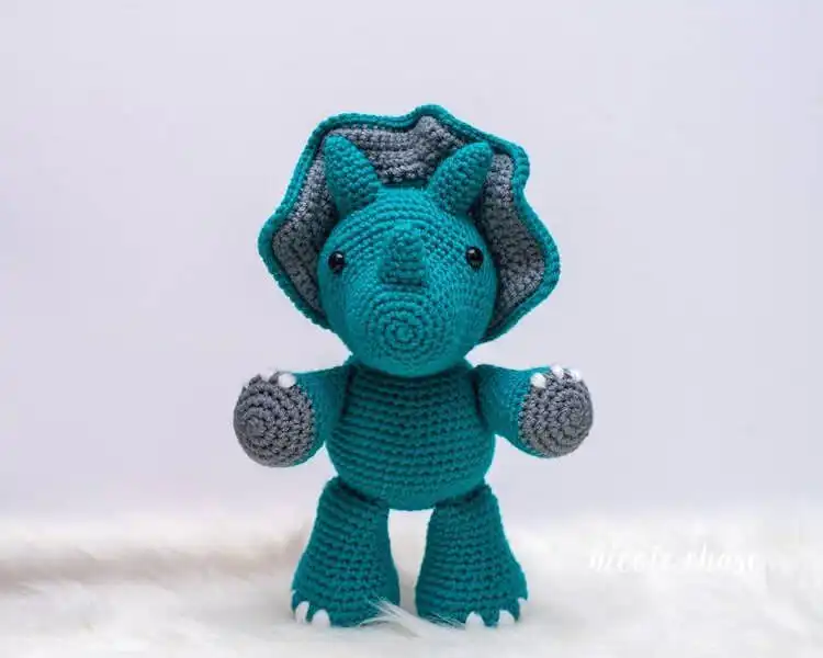Crochet Animal Pattern - Free Crochet Baby Sloth 6 Large 13-inch Triceratops crochet animal pattern, worked in the round.