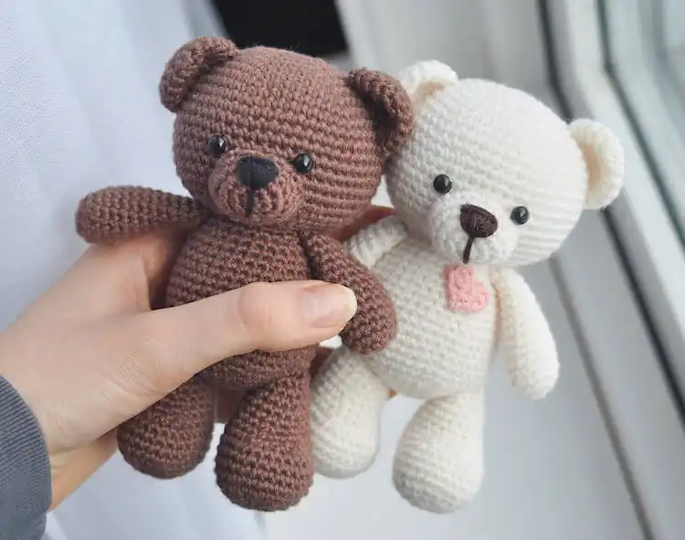 Crochet Animal Pattern - Free Crochet Baby Sloth 10 Classic Frankie the Teddy Bear crochet pattern with detailed instructions.