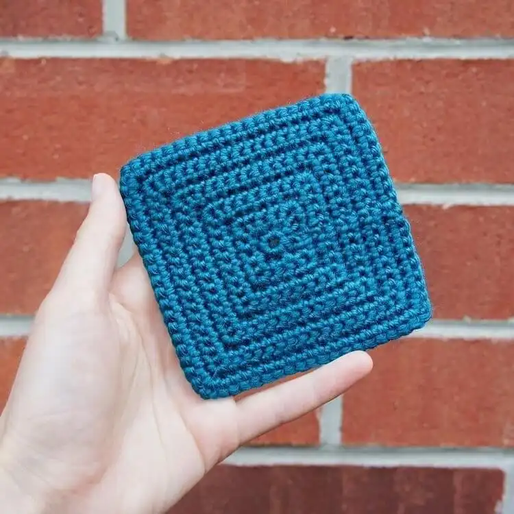 Perfectly shaped Ideal Square crochet pattern, worked in single crochets for precision