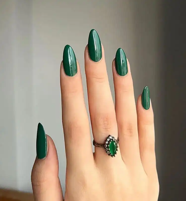 Stunning Blue Nail Designs - Perfect Winter Nail Design Ideas 4 Stunning Jewel Tone Nails for Winter - Perfect Winter Nail Design Ideas